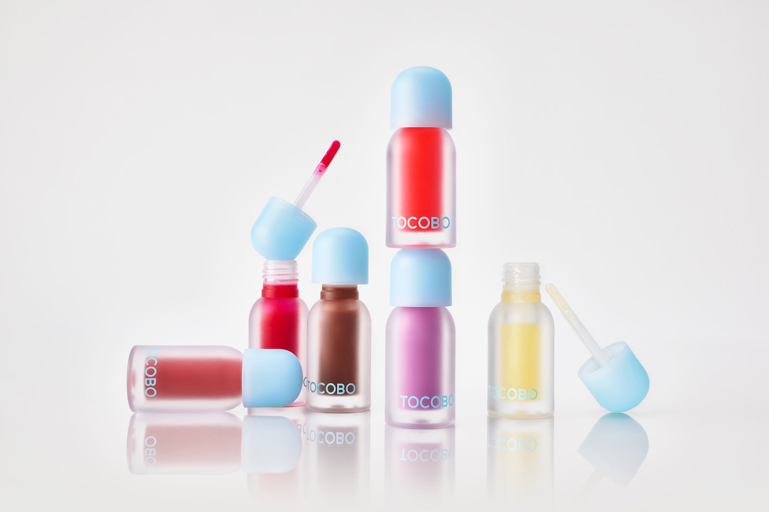 [Tocobo] Juicy Berry Plumping Lip Oil 04 Bitter Brown 4g