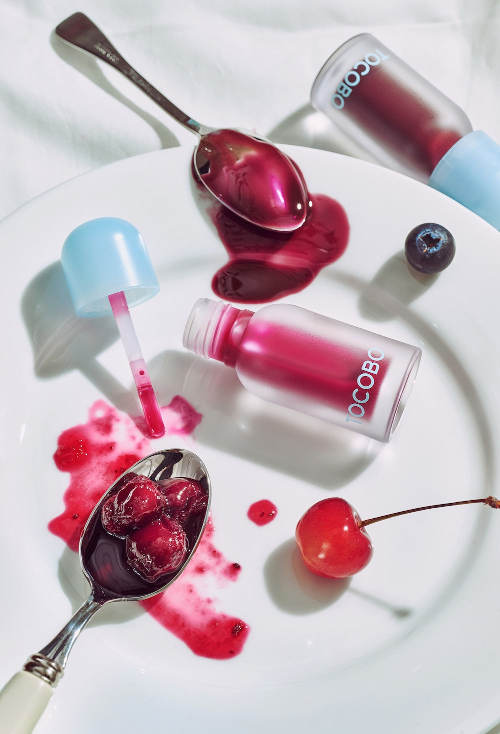 [Tocobo] Juicy Berry Plumping Lip Oil 01 Chill Red 4g