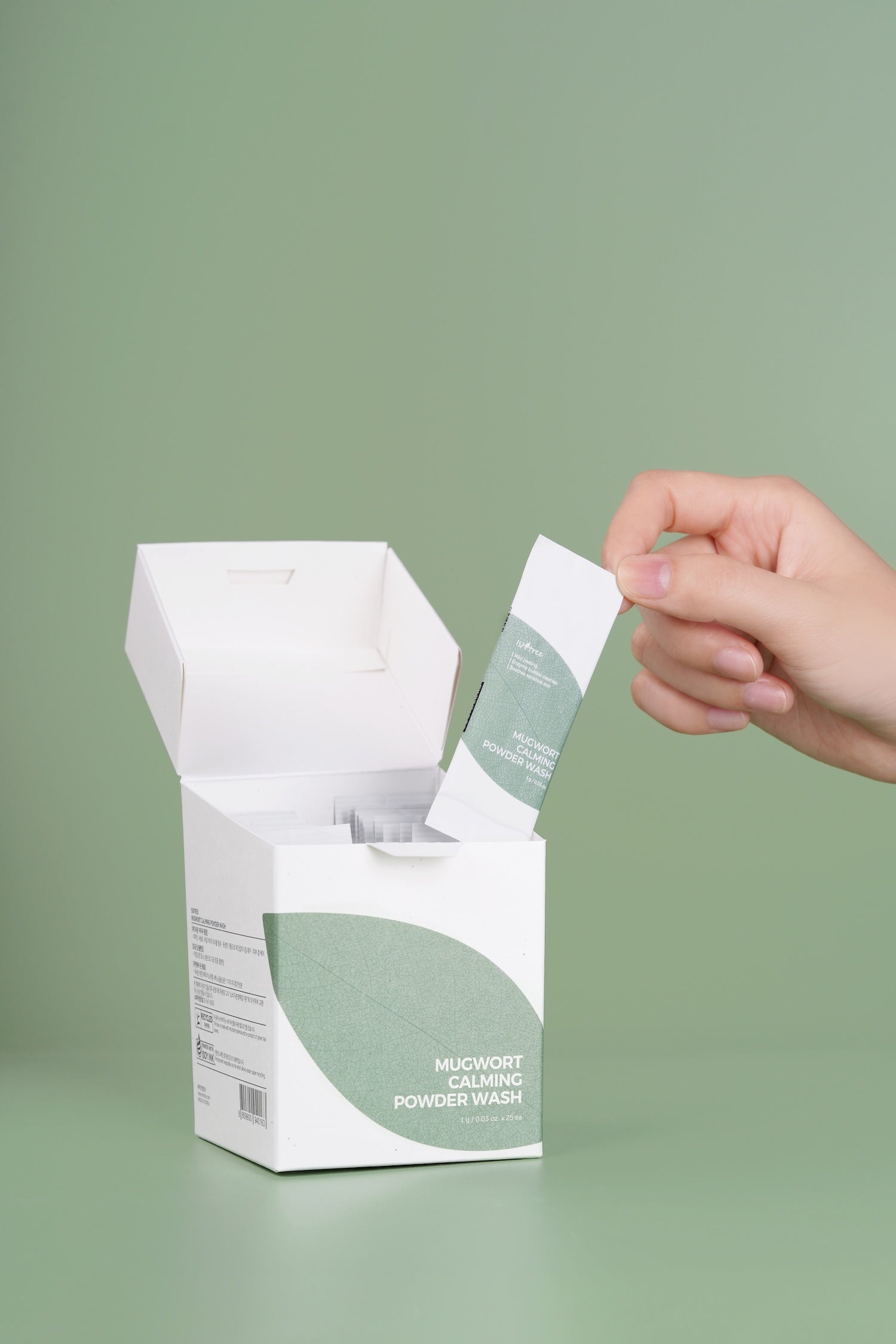 [Isntree] Mugwort Calming Powder Wash 1g*25 Stk