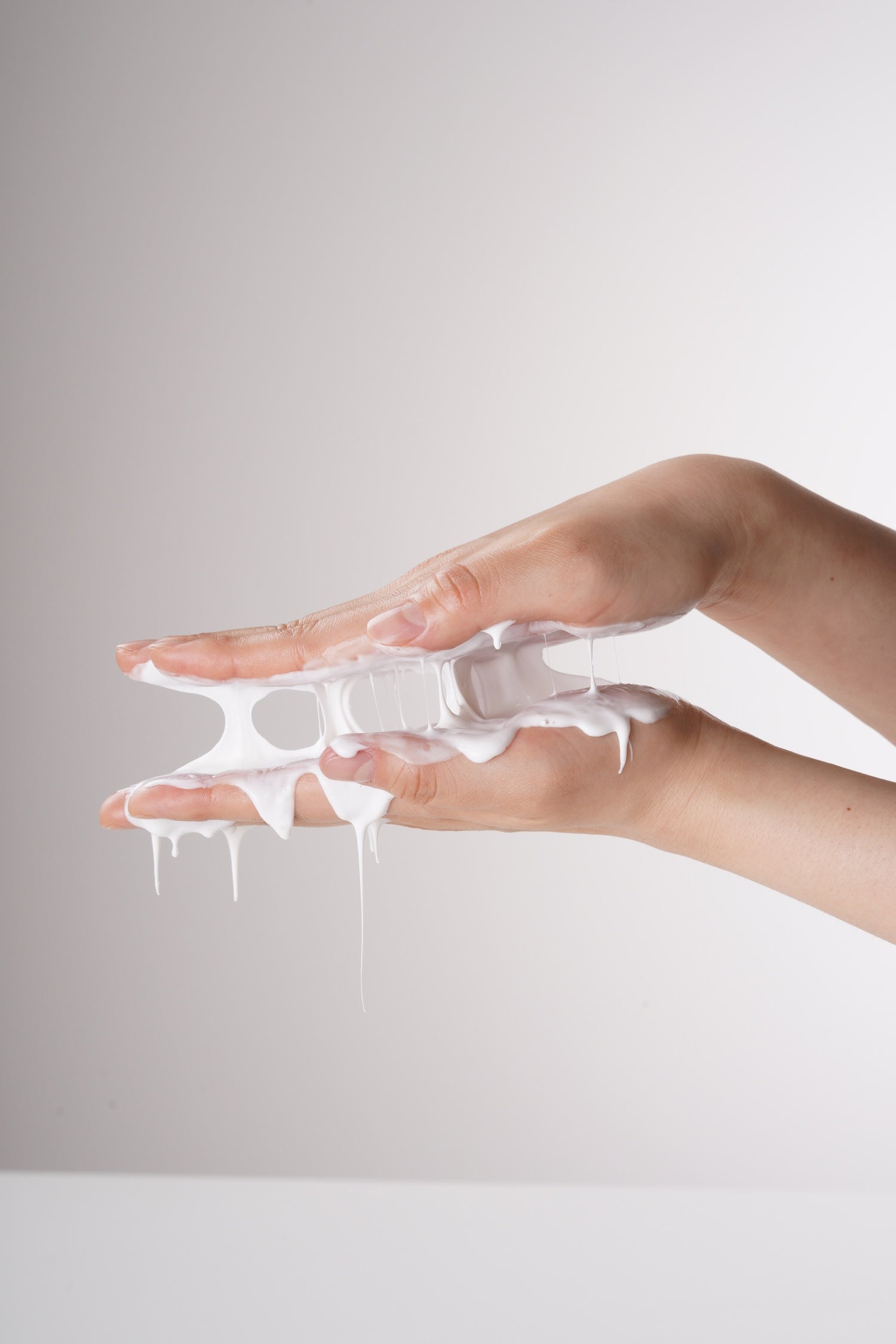 [Isntree] Yam Root Veganische Milchreiniger 220ml