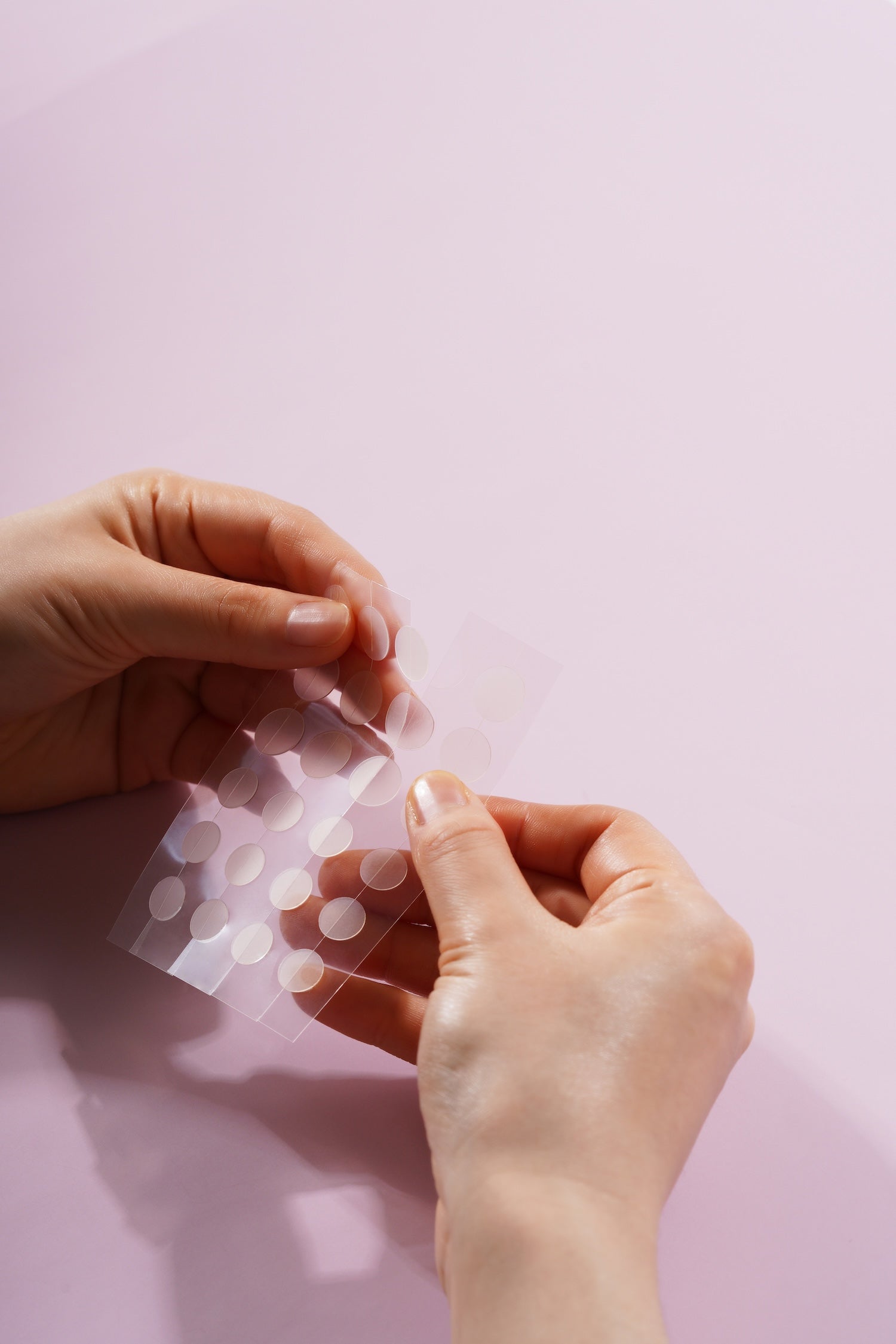 [Isntree] Onion Newpair Spot Patch Basic 24 Stück