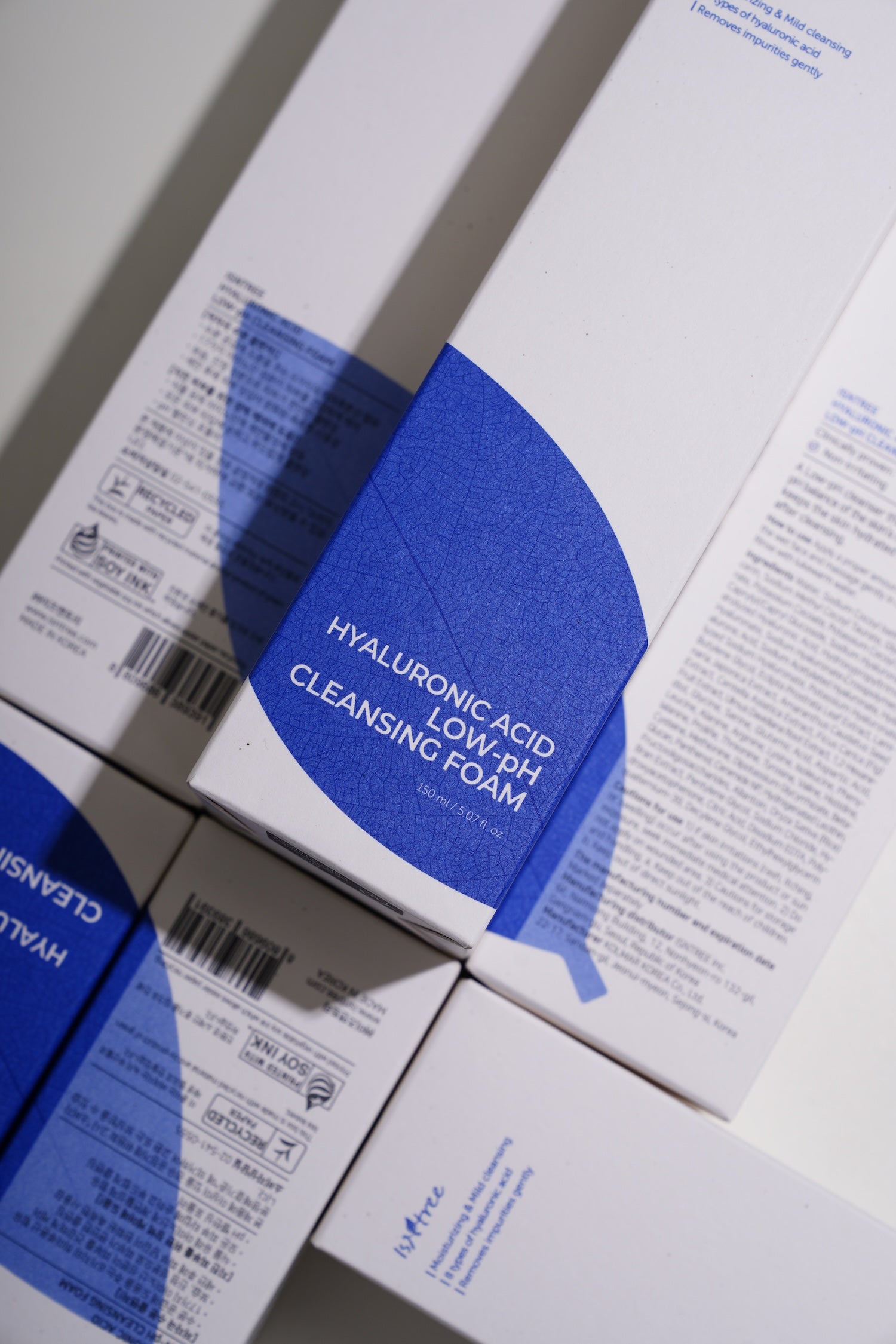 [Isntree] Hyaluronsäure Low-pH Reinigungsschaum 150ml